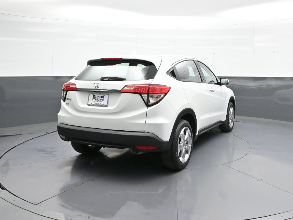 Used 2022 Honda HR-V LX image 6