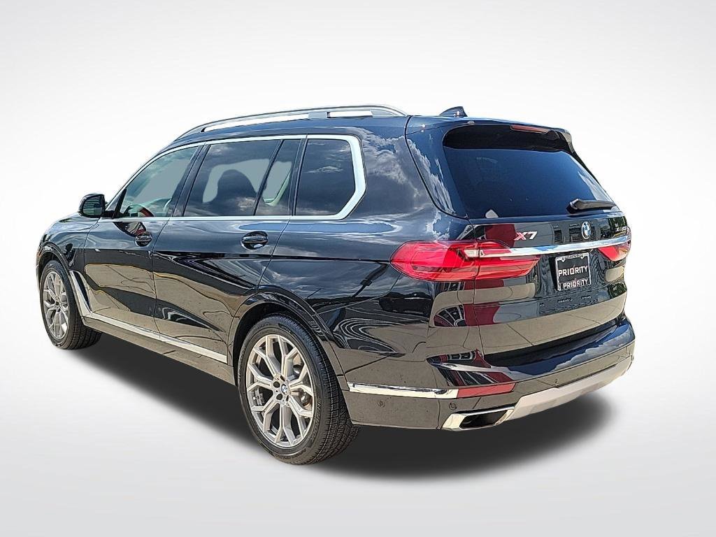 Used 2021 BMW X7 xDrive40i w/ Parking Assistance Package AWD/4WD image 3
