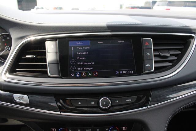 Used 2021 Buick Enclave Premium w/ Sun and Sites Package FWD image 17