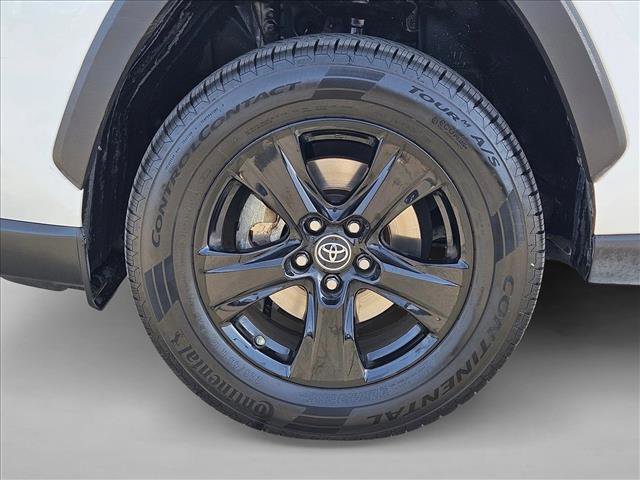 Used 2019 Toyota RAV4 XLE image 25