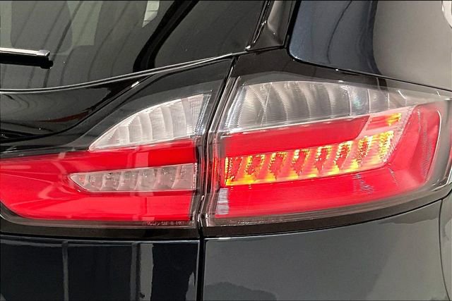 Used 2024 Ford Edge SEL w/ Convenience Package image 23