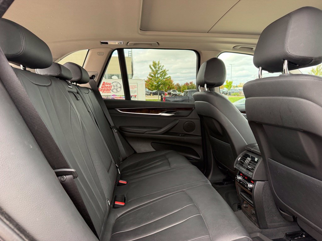 Used 2015 BMW X5 xDrive35i AWD/4WD image 37