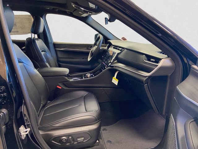 New 2026 Jeep Grand Cherokee Limited image 16