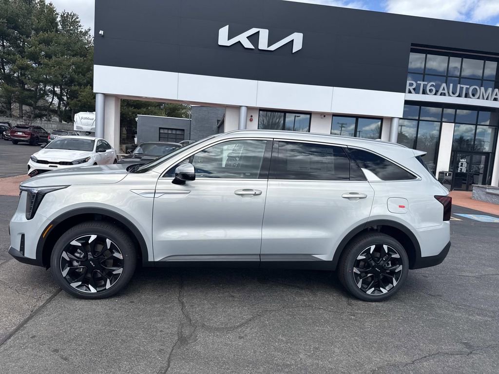 New 2026 Kia Sorento EX image 2
