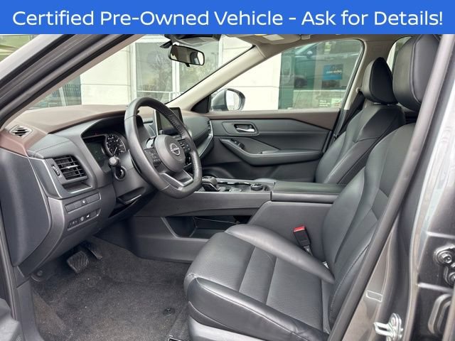 Used 2023 Nissan Rogue SV w/ SV Premium B Package image 9