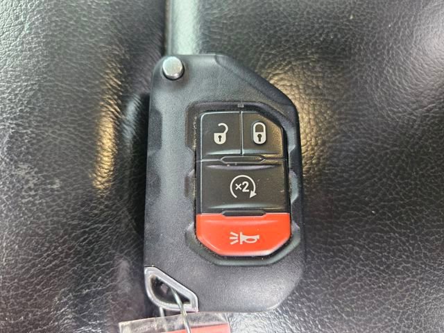 Used 2020 Jeep Gladiator Rubicon AWD/4WD image 28
