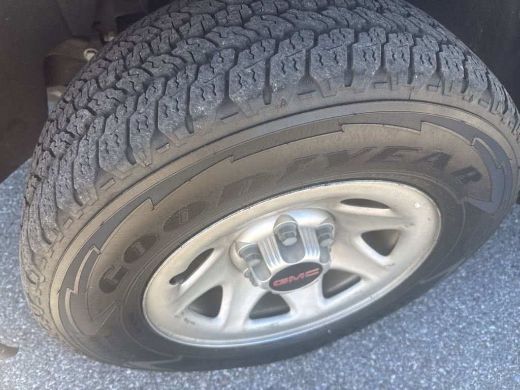 Used 2019 GMC Sierra 1500 Limited w/ Sierra Convenience Package image 8