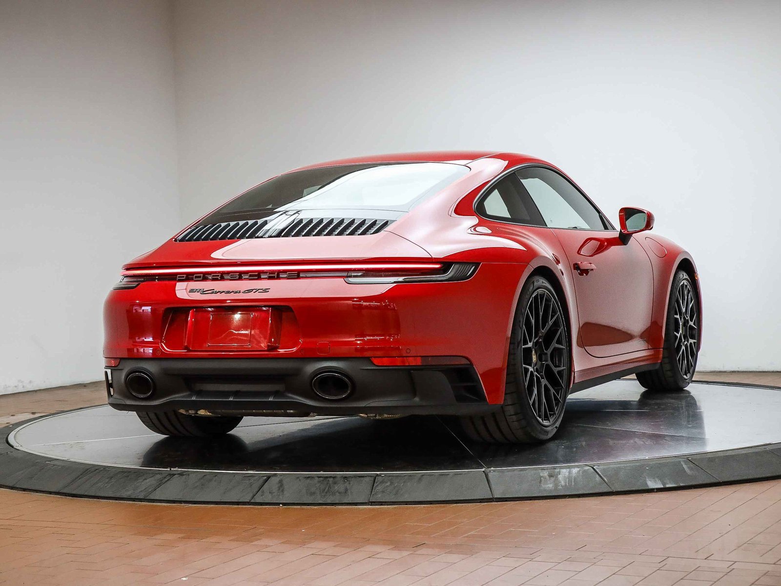 Used 2024 Porsche 911 Carrera S image 6