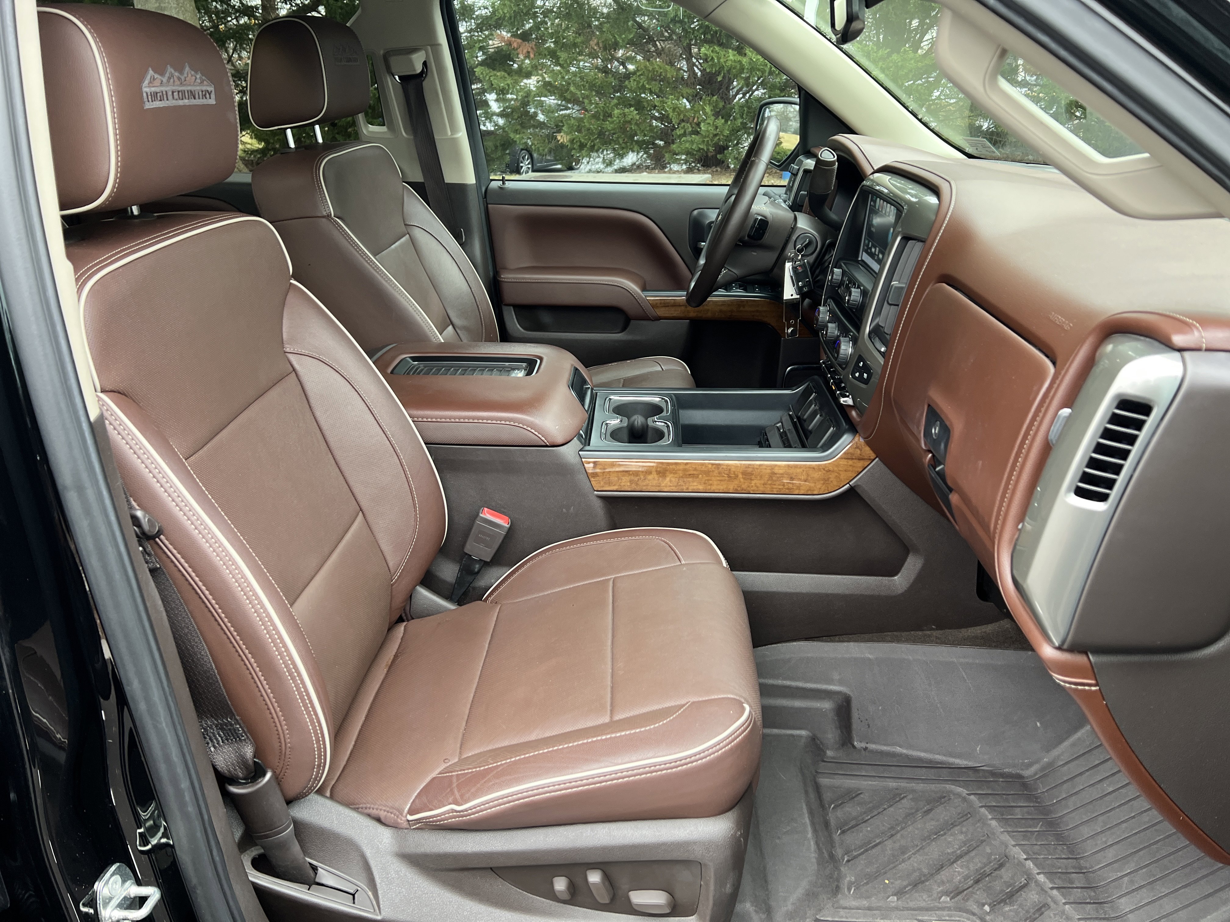 Used 2018 Chevrolet Silverado 1500 High Country image 33