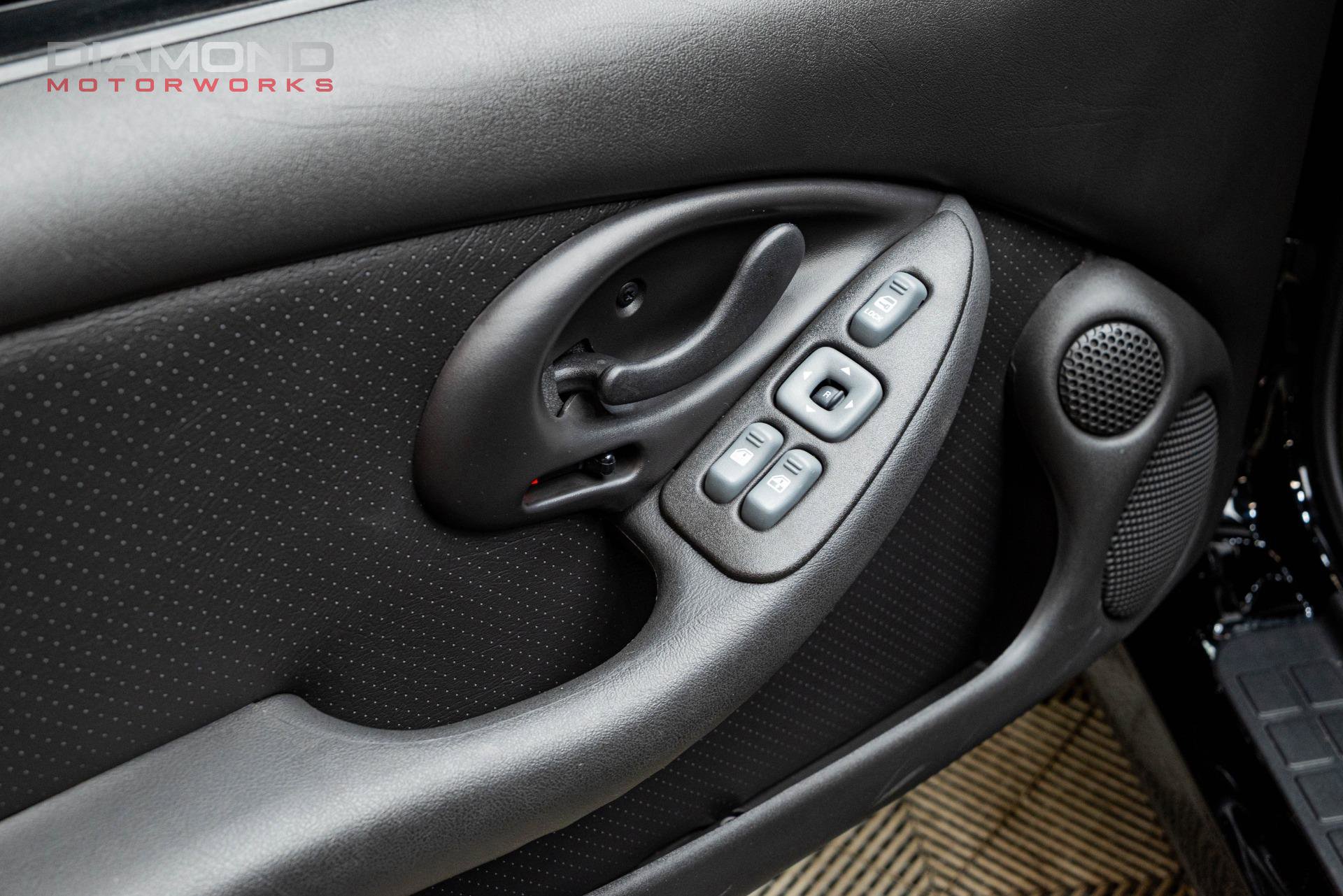 Used 2000 Pontiac Firebird Formula image 69