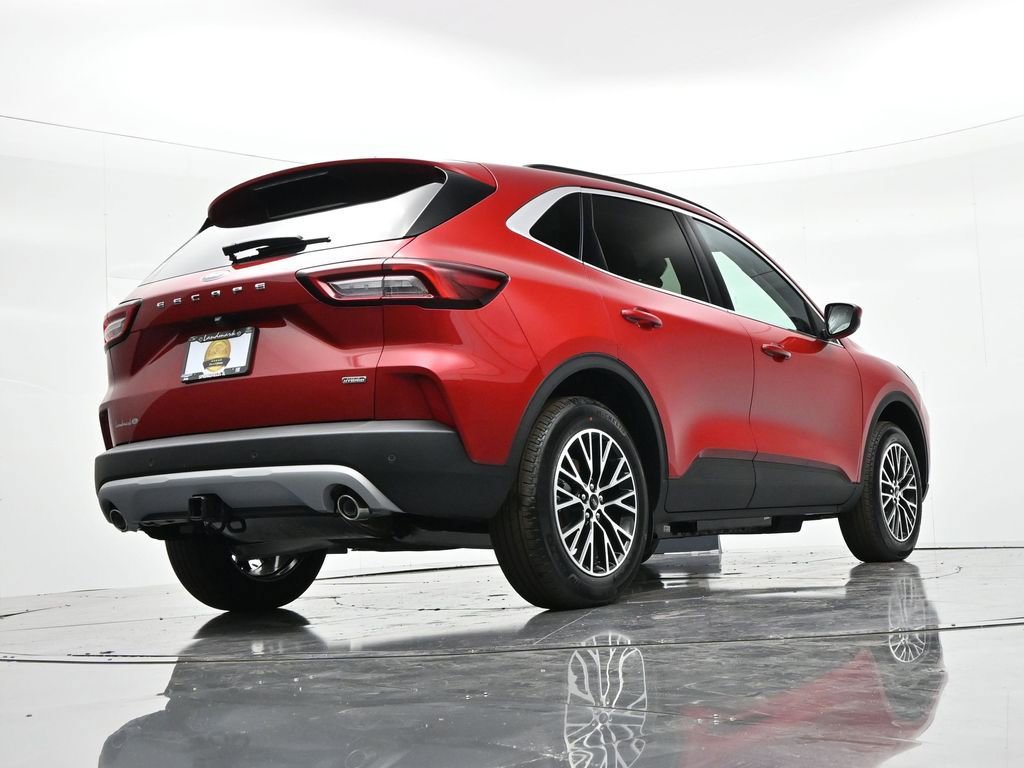 New 2026 Ford Escape SE w/ Class II Trailer Tow Package image 29