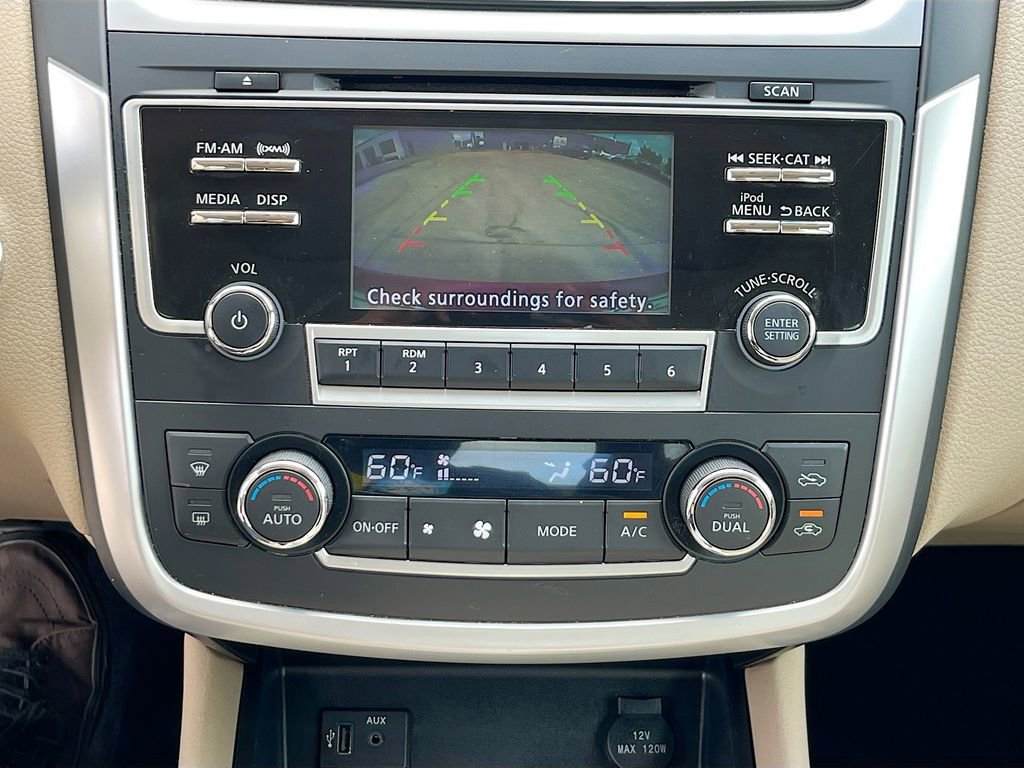 Used 2017 Nissan Altima 2.5 SL w/ Moonroof Package image 19