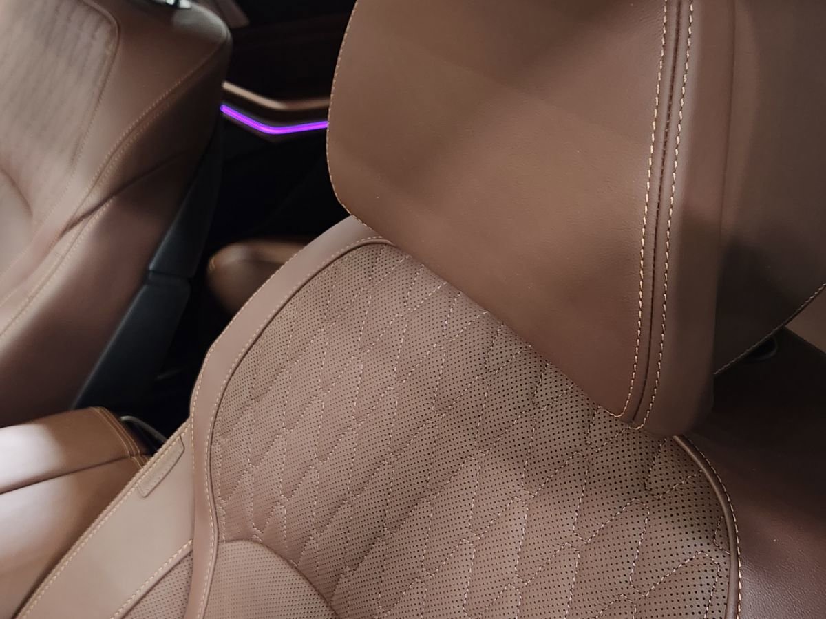 Used 2023 BMW X5 sDrive40i w/ M Sport Package image 34