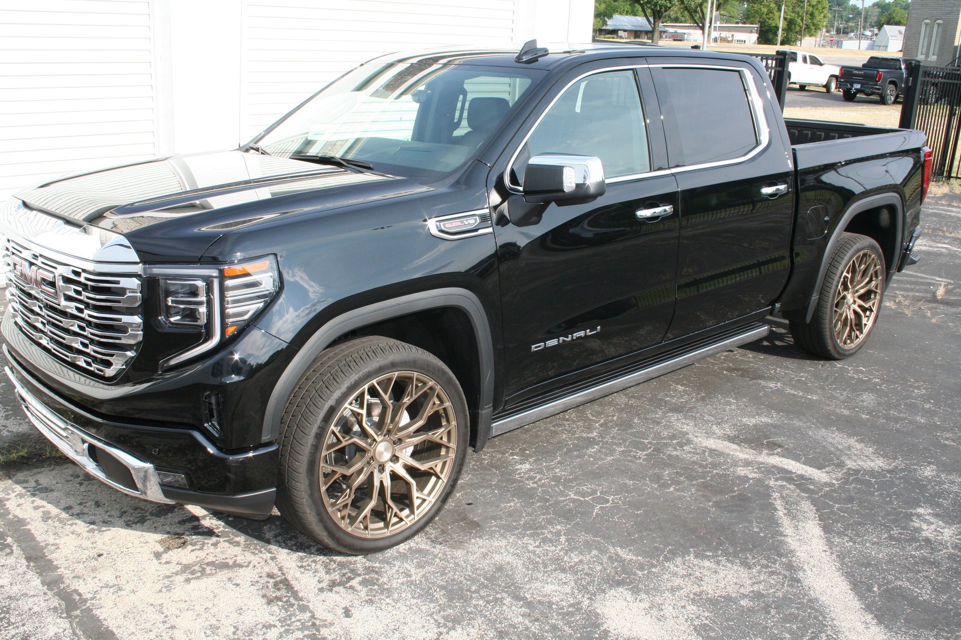 Used 2024 GMC Sierra 1500 Denali w/ Denali Reserve Package image 15