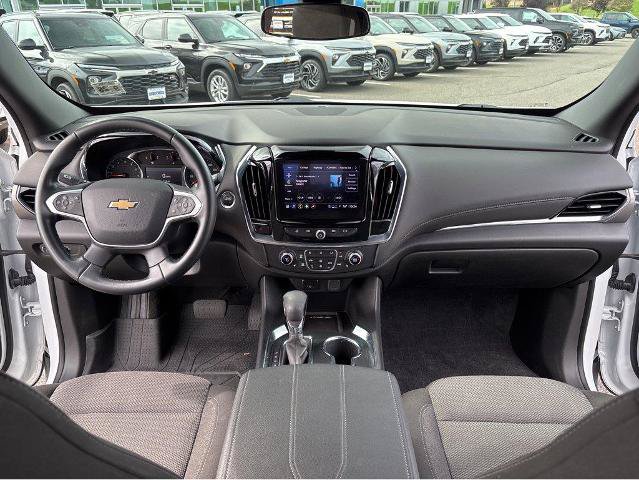 Used 2023 Chevrolet Traverse LT w/ LPO, Floor Liner Package AWD/4WD image 9