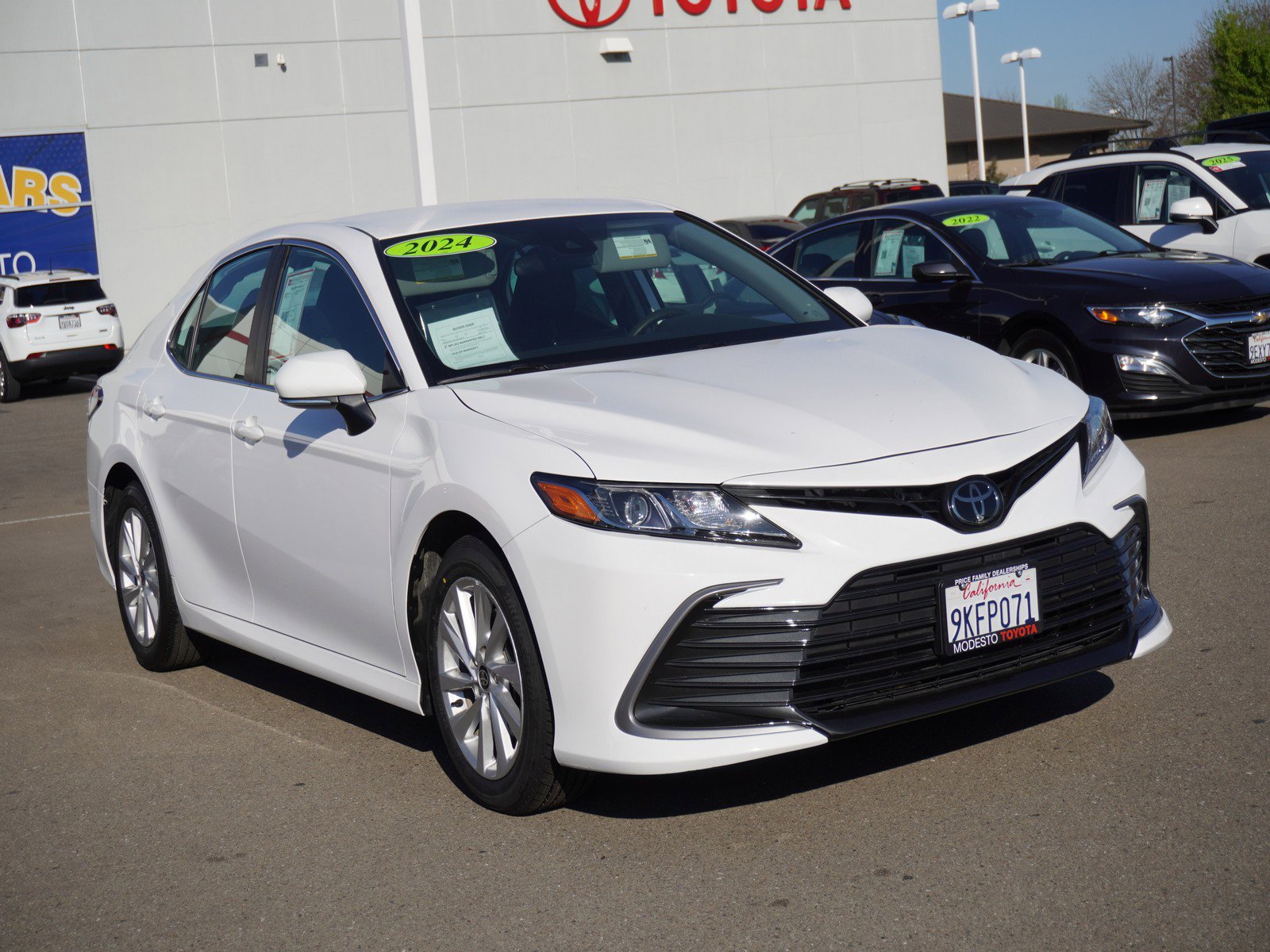 Used 2024 Toyota Camry LE image 23