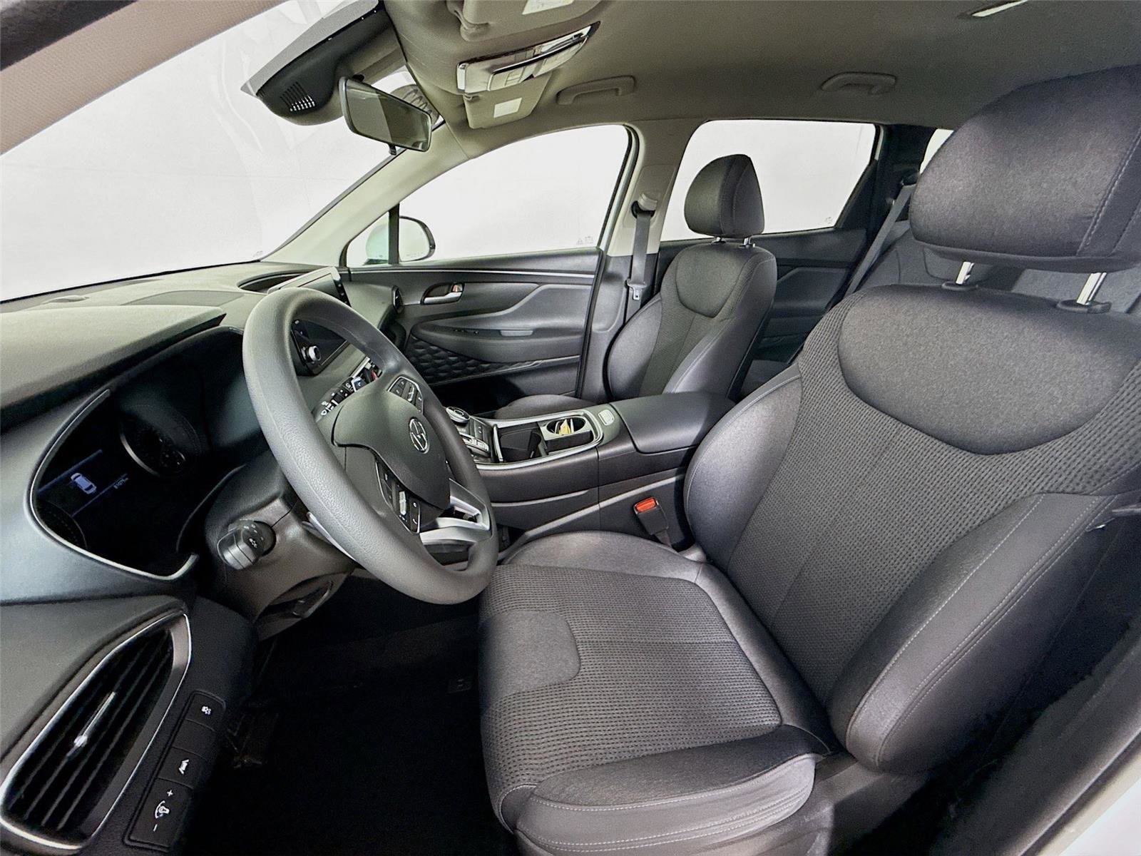 Used 2022 Hyundai Santa Fe SEL AWD/4WD image 5
