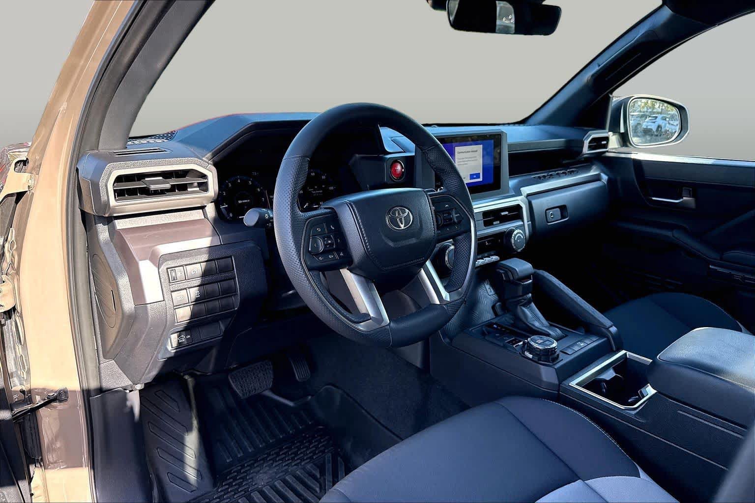 Certified 2026 Toyota Tacoma TRD Off-Road AWD/4WD image 16