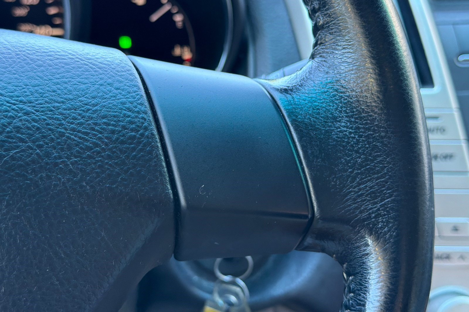 Used 2006 Lexus RX 330 FWD image 29