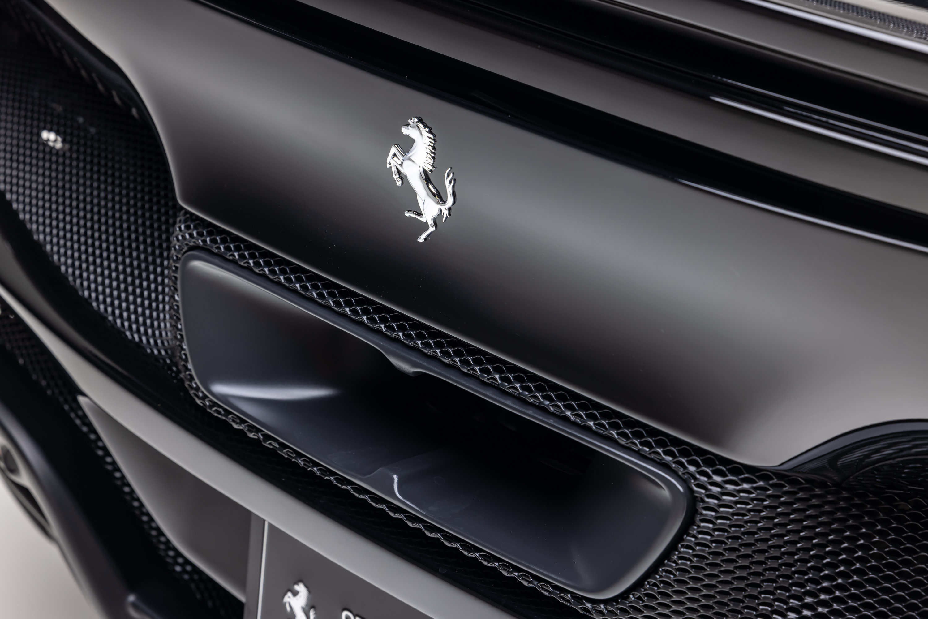 Used 2026 Ferrari 296 GTS RWD image 18