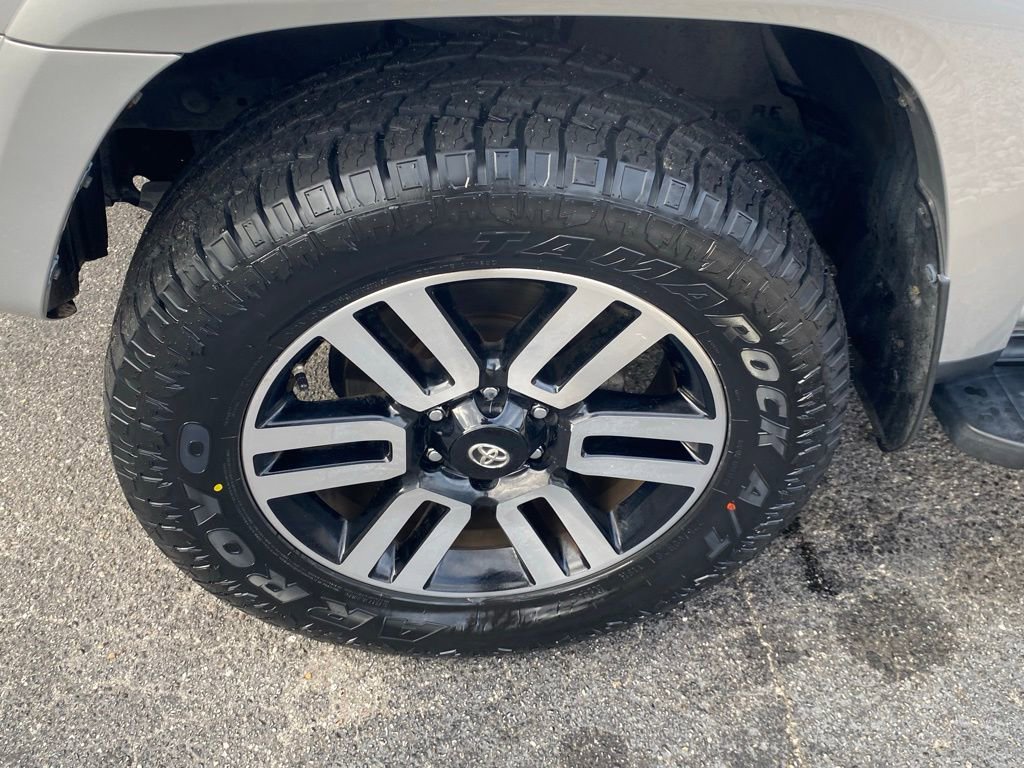 Used 2020 Toyota 4Runner TRD Off-Road Premium image 20