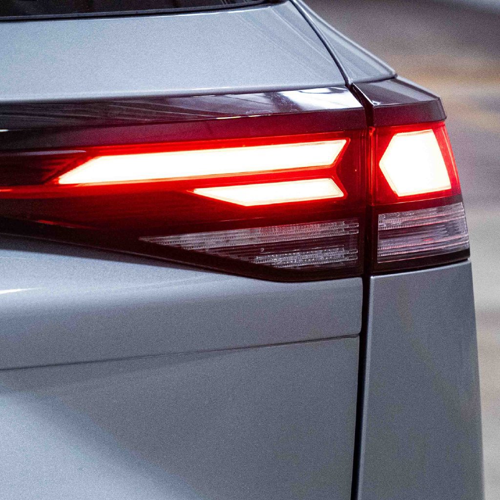 New 2026 Volkswagen Tiguan SE AWD/4WD image 6
