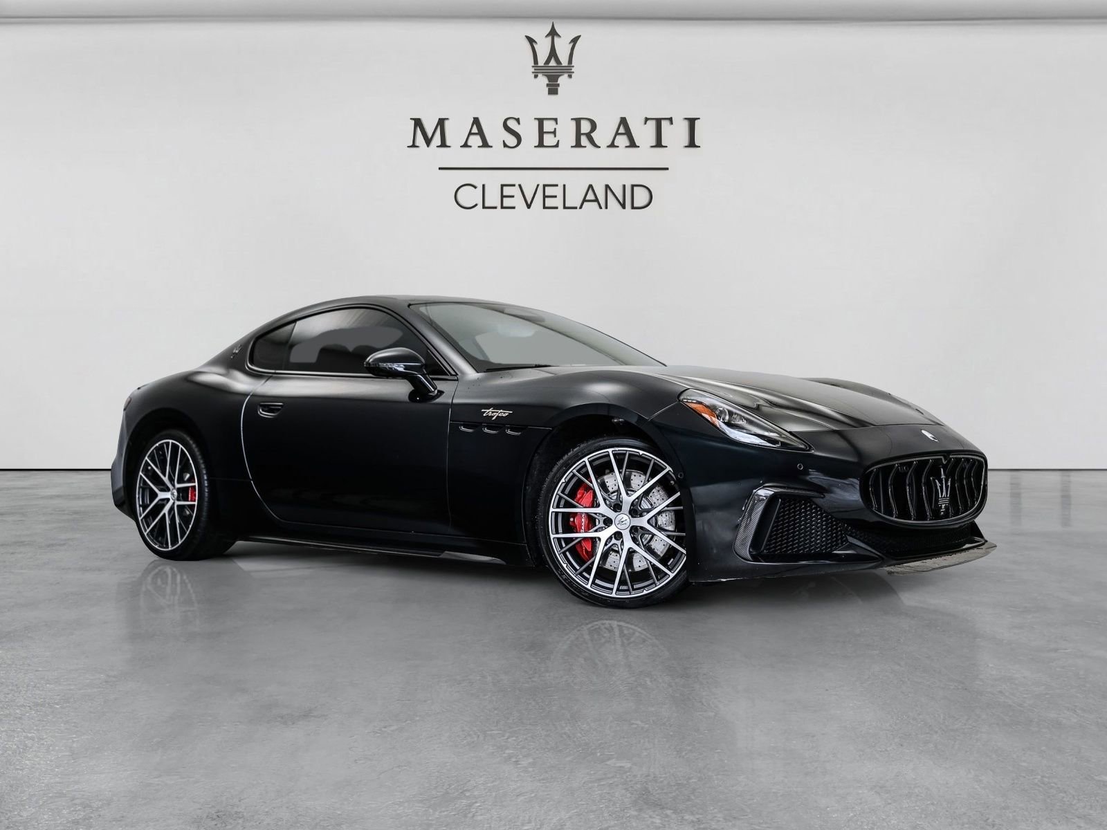 Used 2024 Maserati GranTurismo Trofeo AWD/4WD image 1