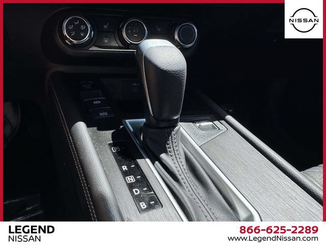 Certified 2025 Nissan Kicks SV w/ SV Premium Package AWD/4WD image 29