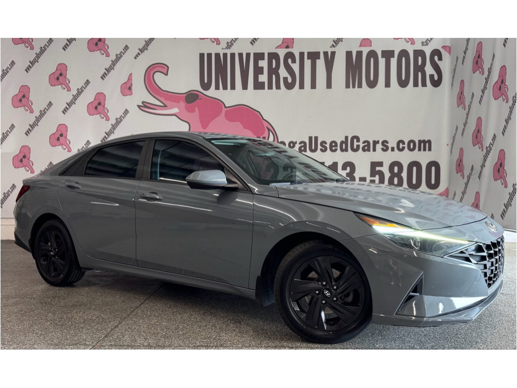 Used 2022 Hyundai Elantra SEL FWD image 2