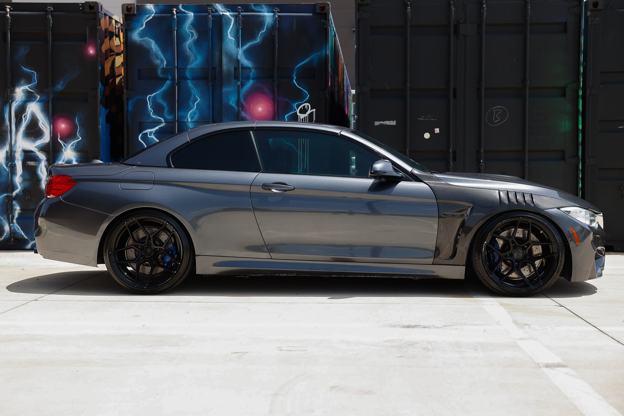 Used 2016 BMW M4 Convertible RWD image 18