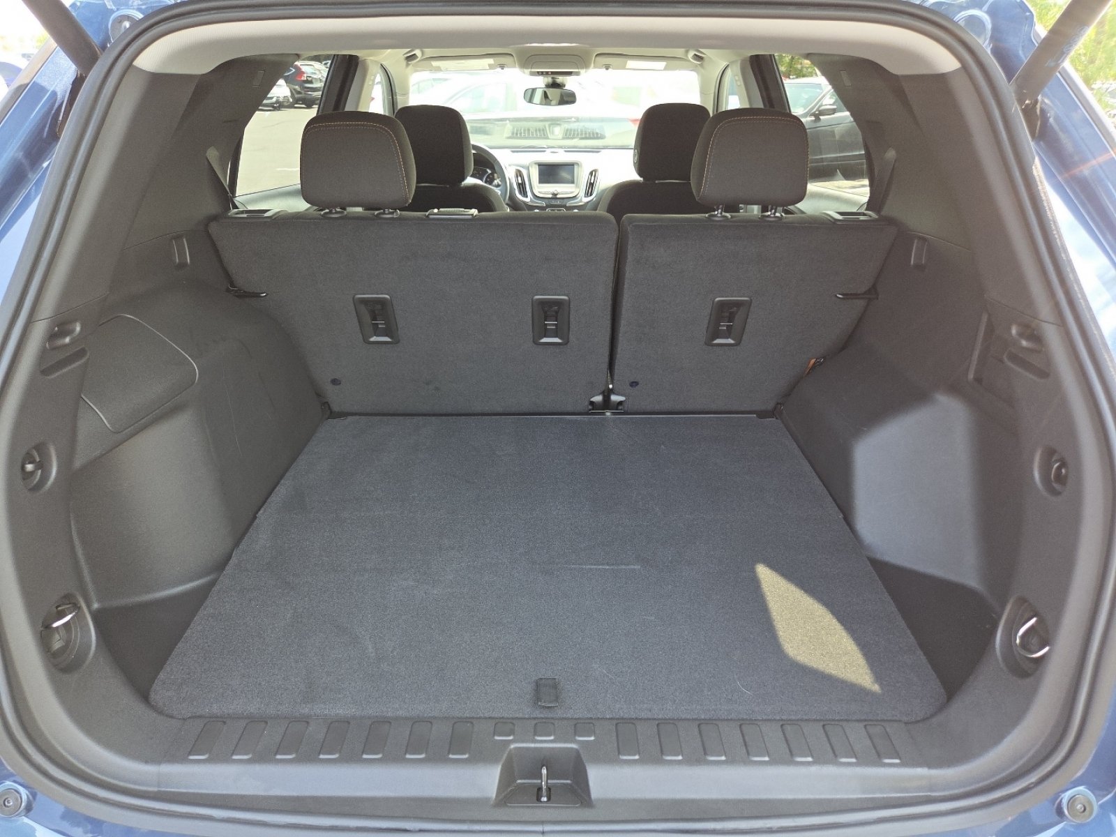 Used 2024 Chevrolet Equinox LT w/ LPO, Floor Liner Package FWD image 22