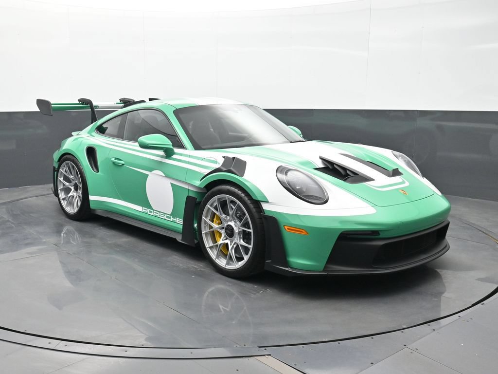 Certified 2025 Porsche 911 GT3 RS RWD image 19