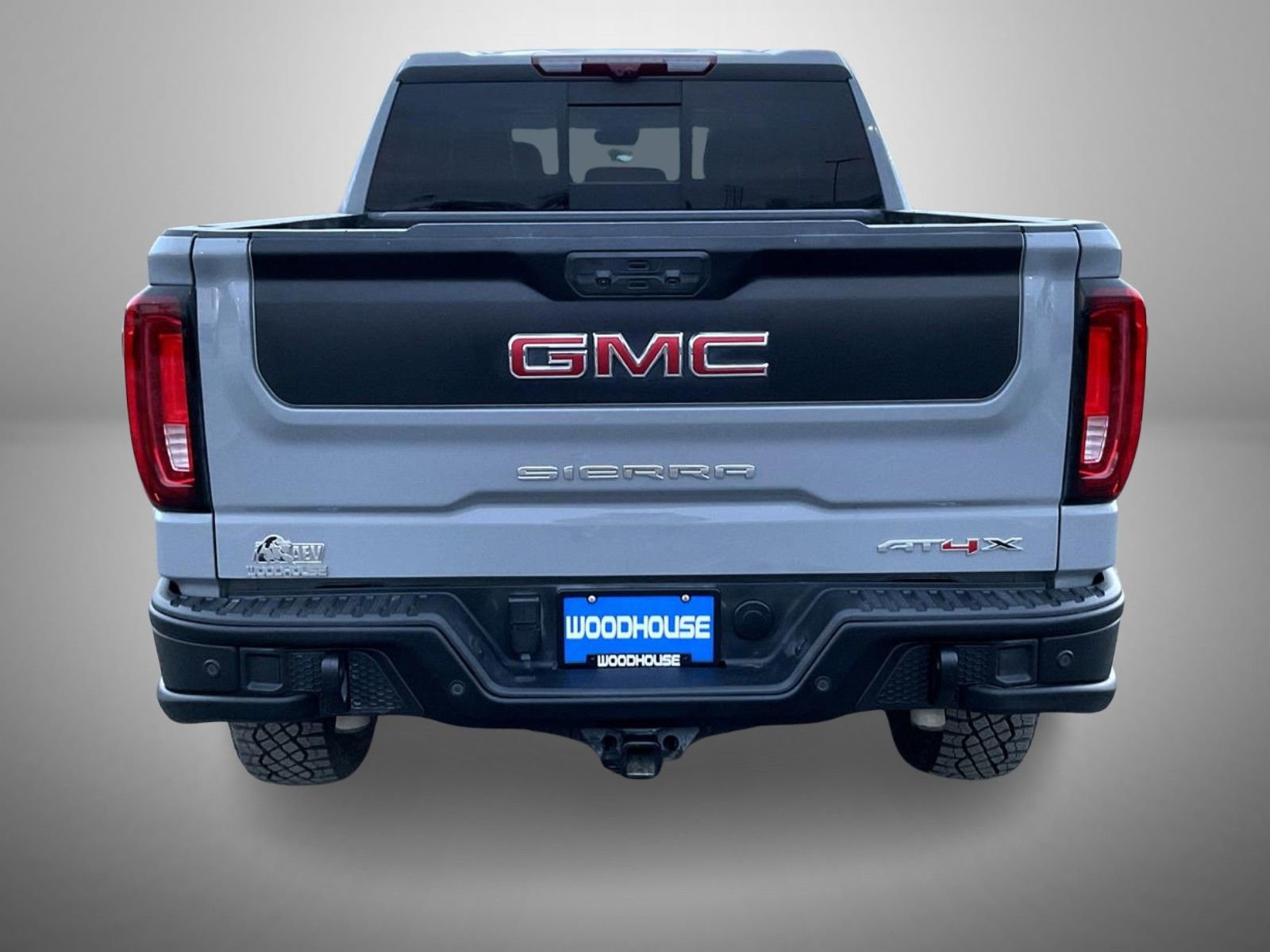 Certified 2024 GMC Sierra 1500 AT4X w/ AT4X AEV Edition image 6