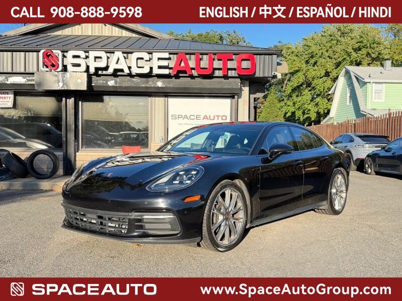 Used 2018 Porsche Panamera 4 AWD/4WD image 1