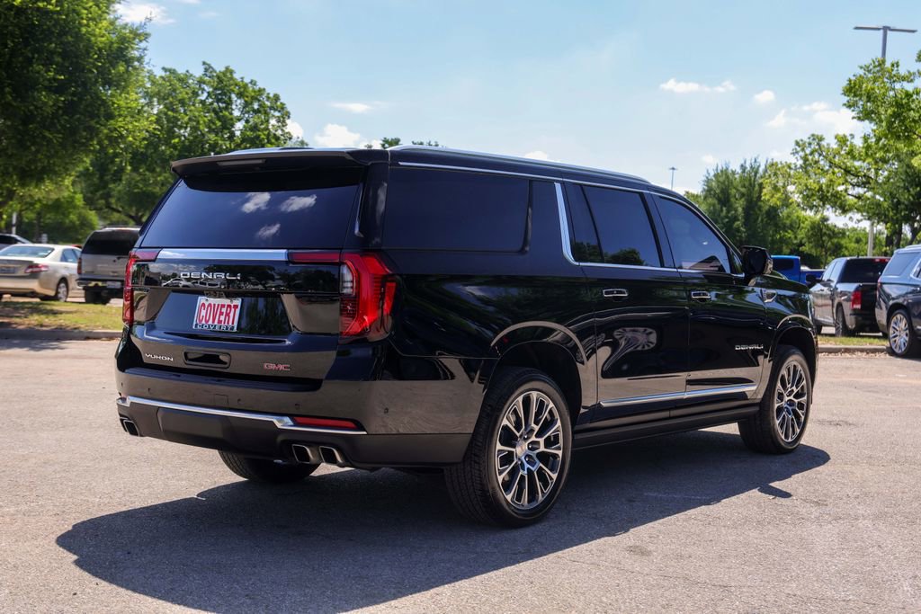 Used 2026 GMC Yukon XL Denali w/ Denali Reserve Package image 4
