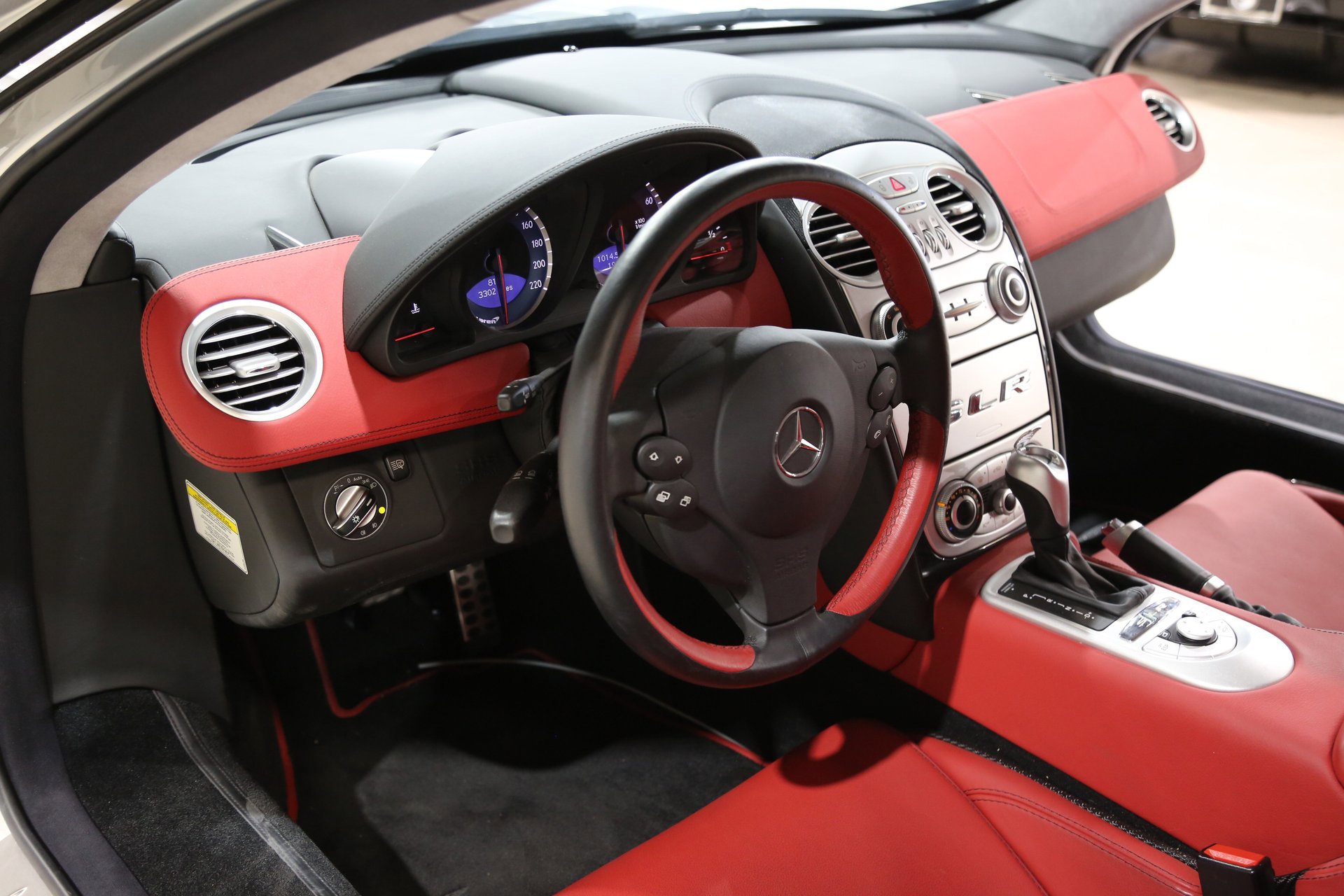 Used 2006 Mercedes-Benz SLR image 23