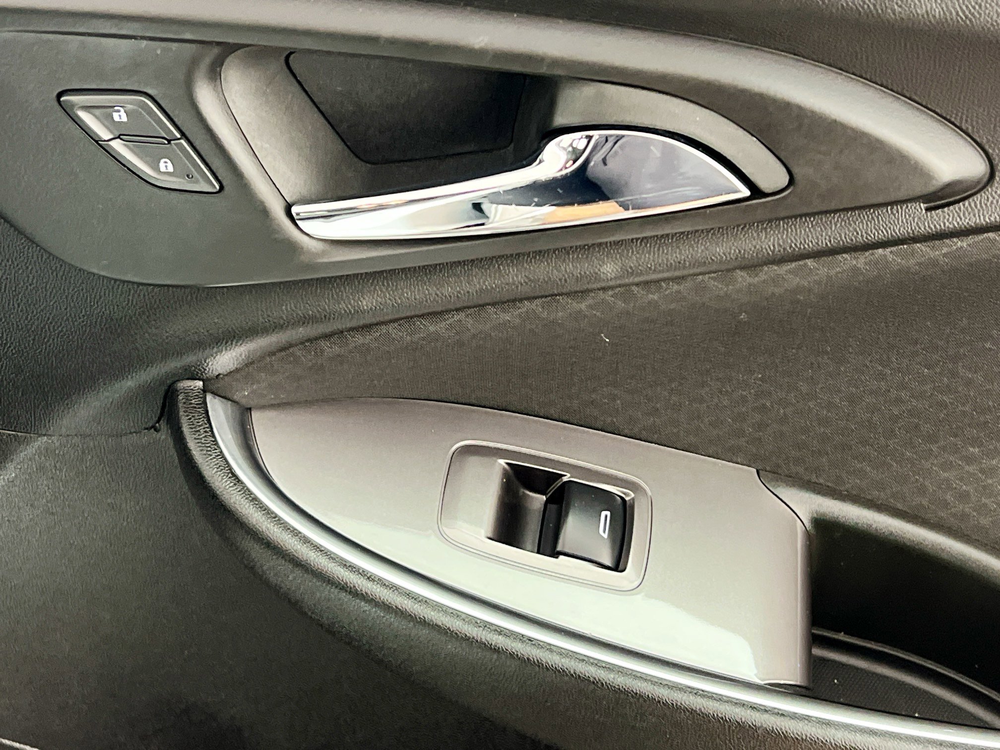 Used 2022 Chevrolet Malibu LT image 31