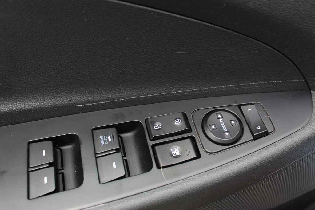 Used 2017 Hyundai Tucson SE FWD image 12