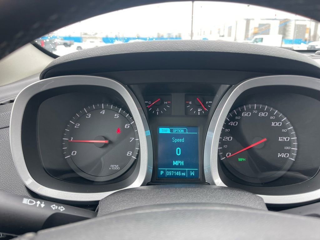 Used 2017 Chevrolet Equinox LT w/ Convenience Package image 13