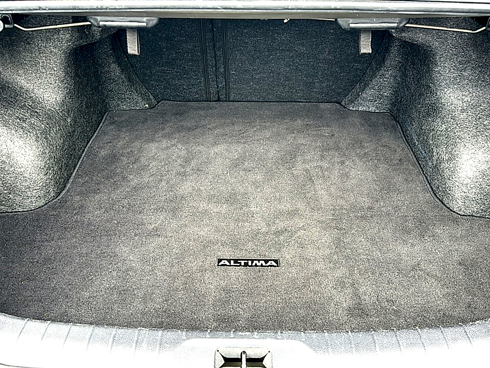 Used 2024 Nissan Altima 2.5 SR image 21