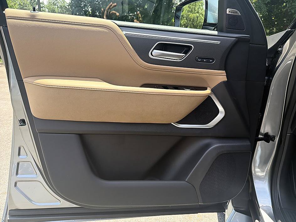 New 2027 INFINITI QX80 Luxe AWD/4WD image 11