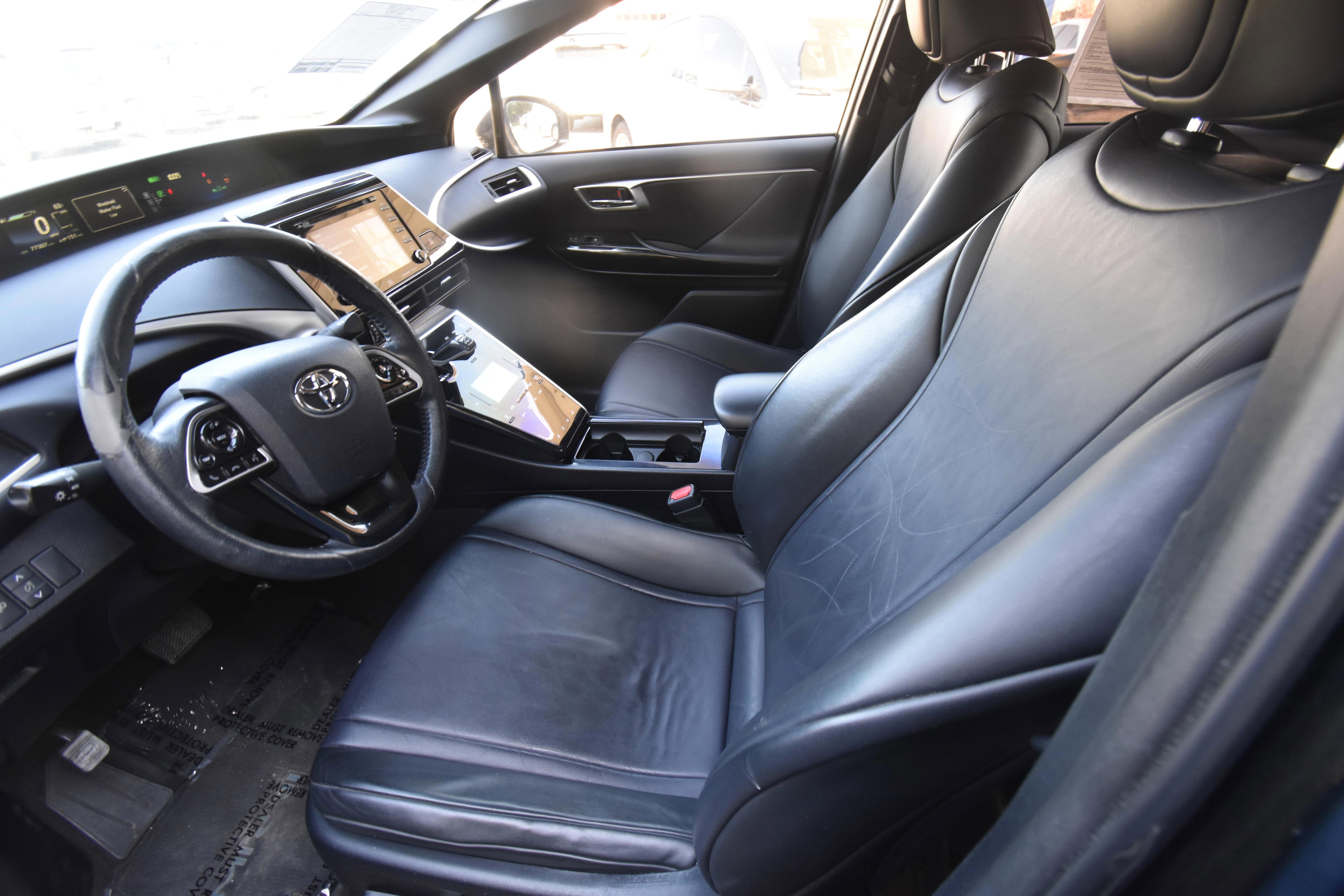 Used 2018 Toyota Mirai image 9