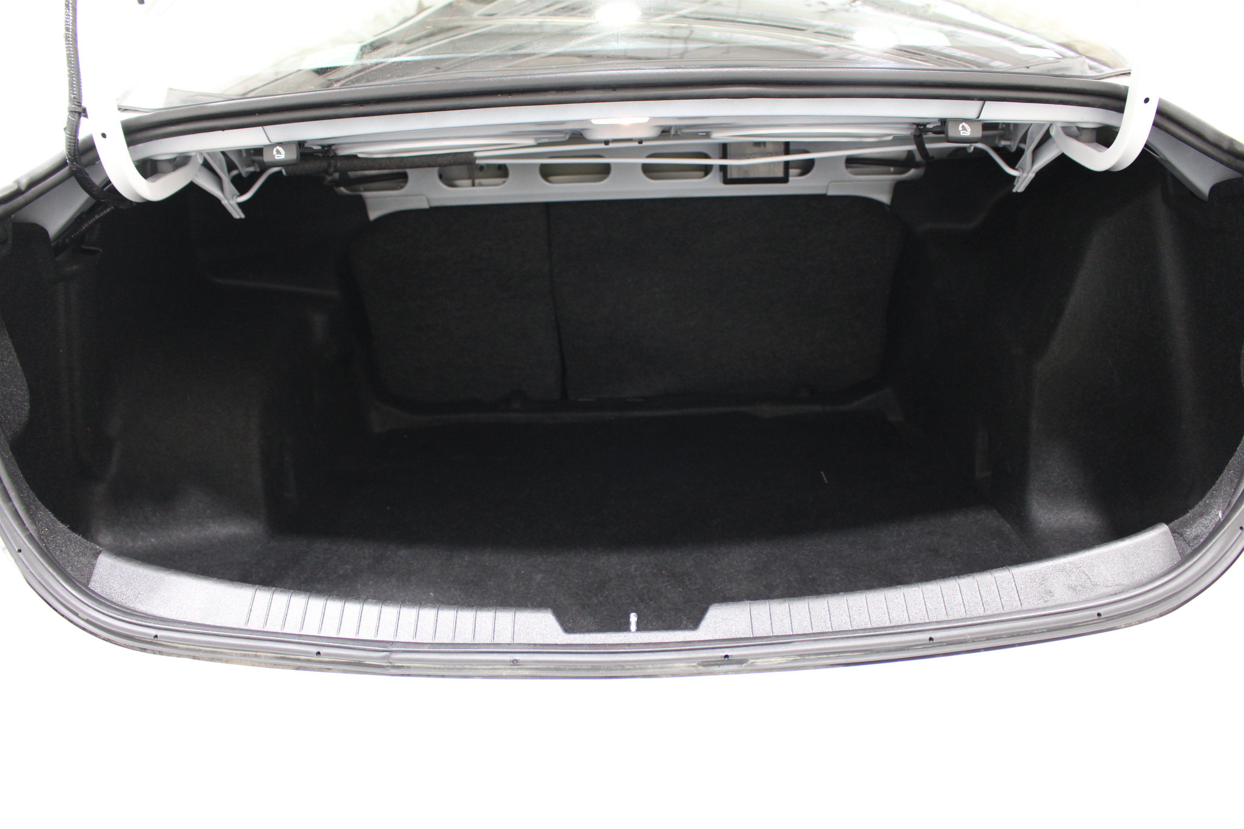 Used 2023 Chevrolet Malibu LT FWD image 22