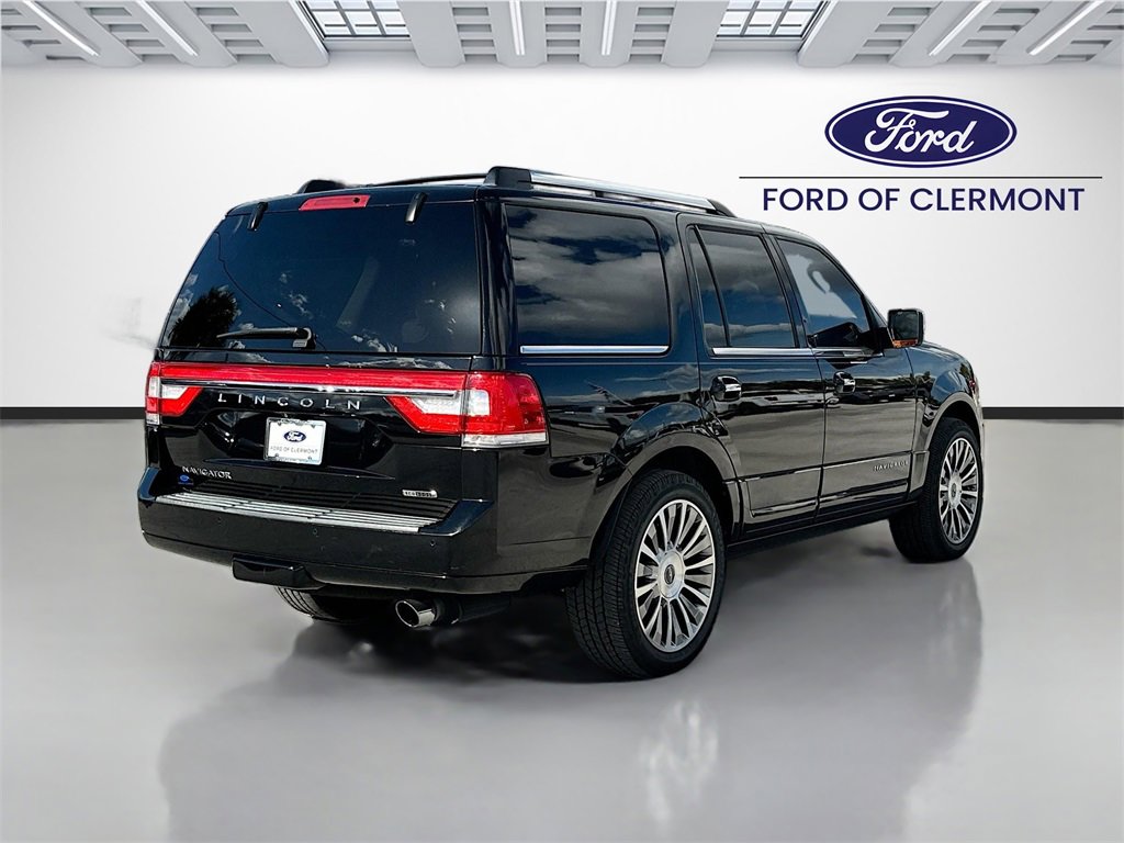 Used 2016 Lincoln Navigator Select image 7