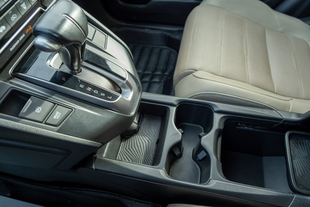 Used 2018 Honda CR-V Touring image 19