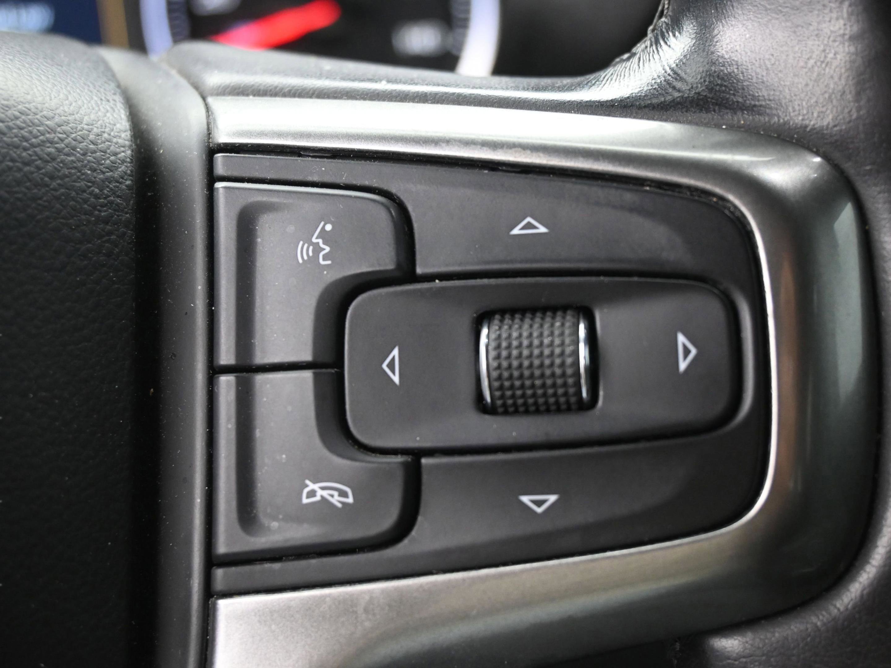 Used 2020 Chevrolet Silverado 1500 RST w/ Texas Edition image 37