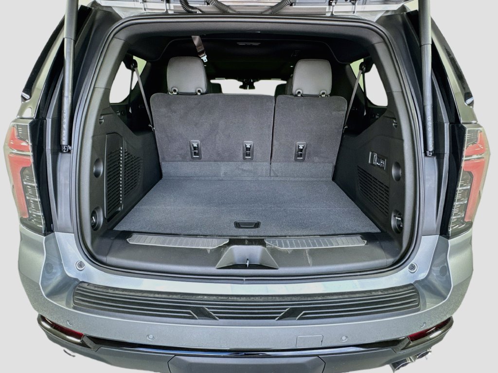 New 2026 Chevrolet Suburban RST w/ Comfort Package RWD image 28
