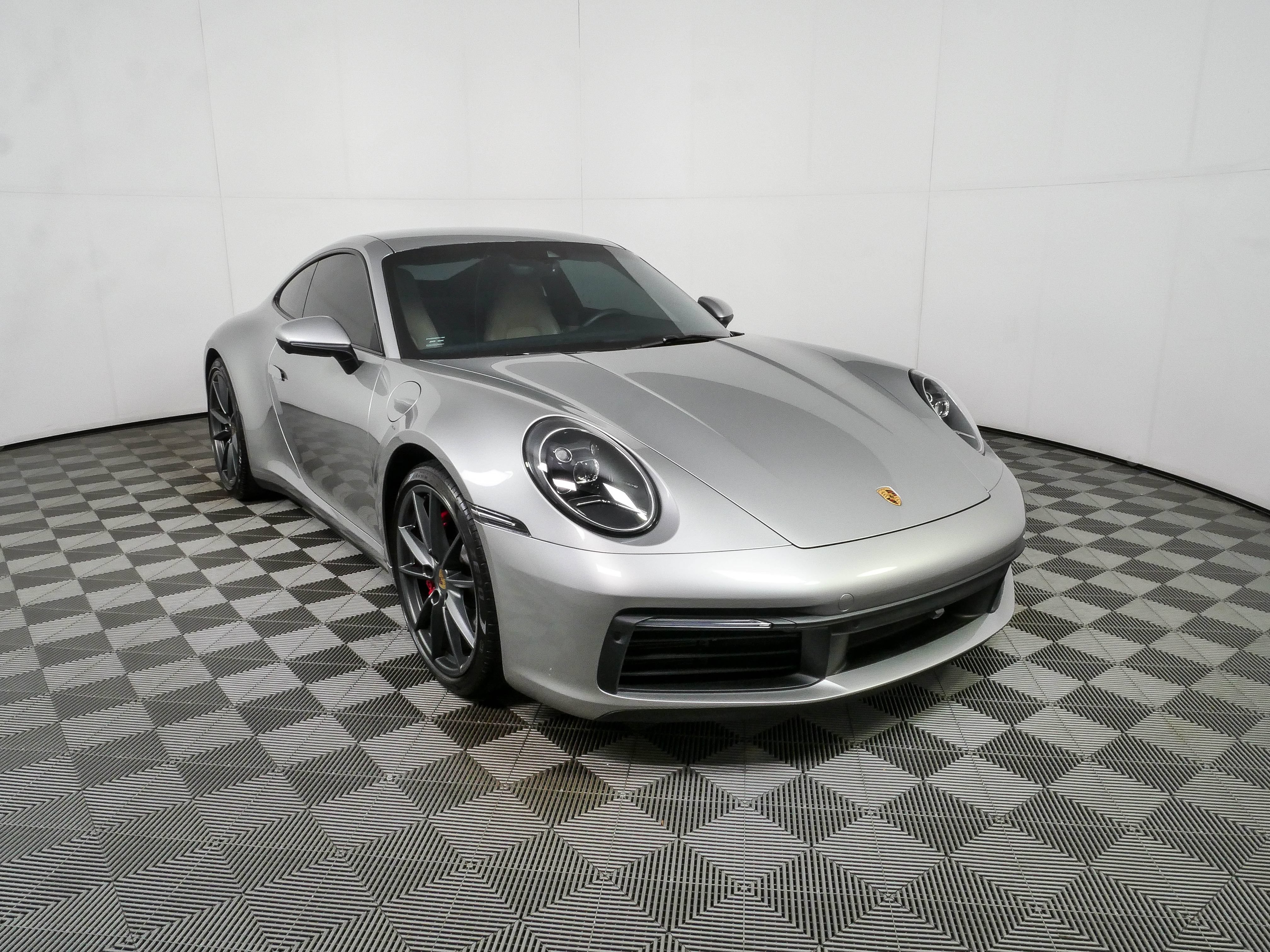 Certified 2022 Porsche 911 Carrera RWD image 25