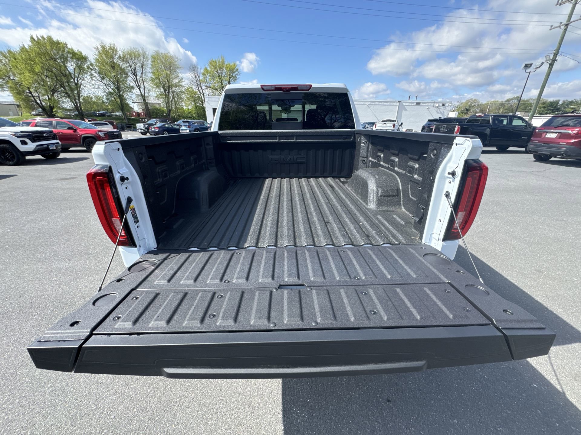 New 2026 GMC Sierra 1500 Denali AWD/4WD image 21