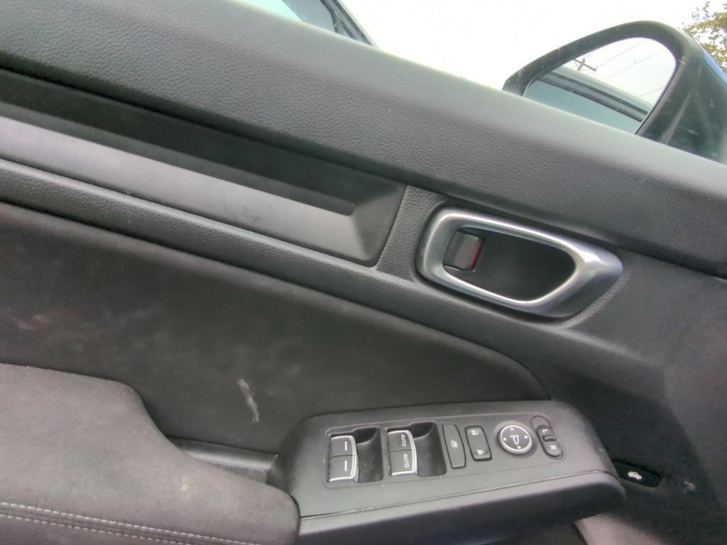 Used 2022 Honda Civic LX image 8